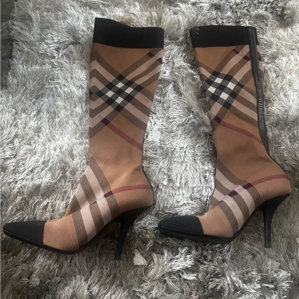 Burberry nova check calf High Boots logo heels leg warmer Sock striped shoes - Picture 7 of 8